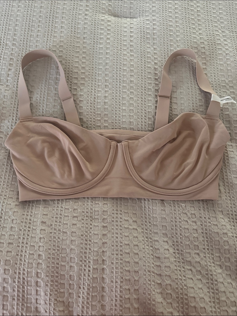 Everyday Support Underwire Bralette in Nude